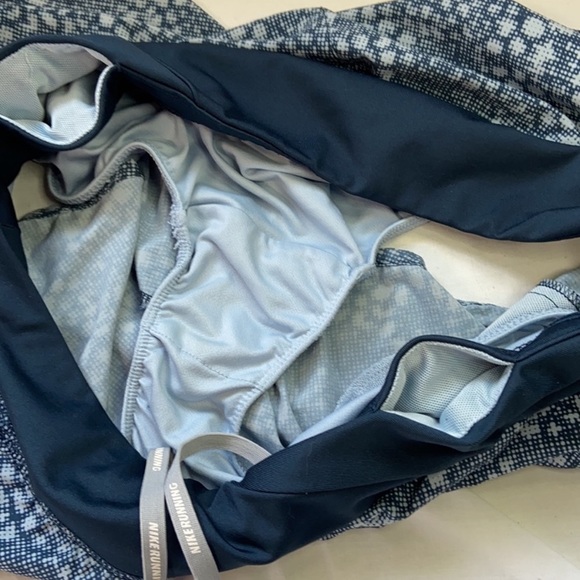 Blue & White Patterned Nike Dry-Fit Running Shorts, M - Picture 8 of 8